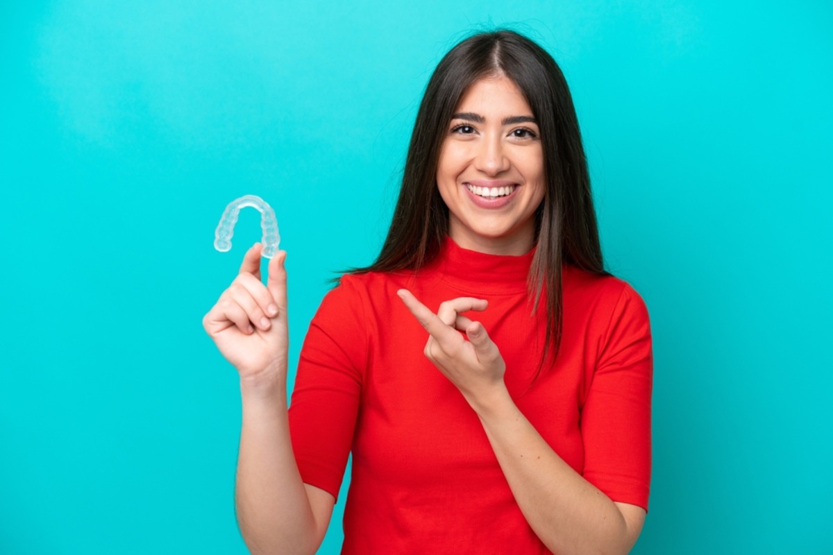 how to clean Invisalign aligners